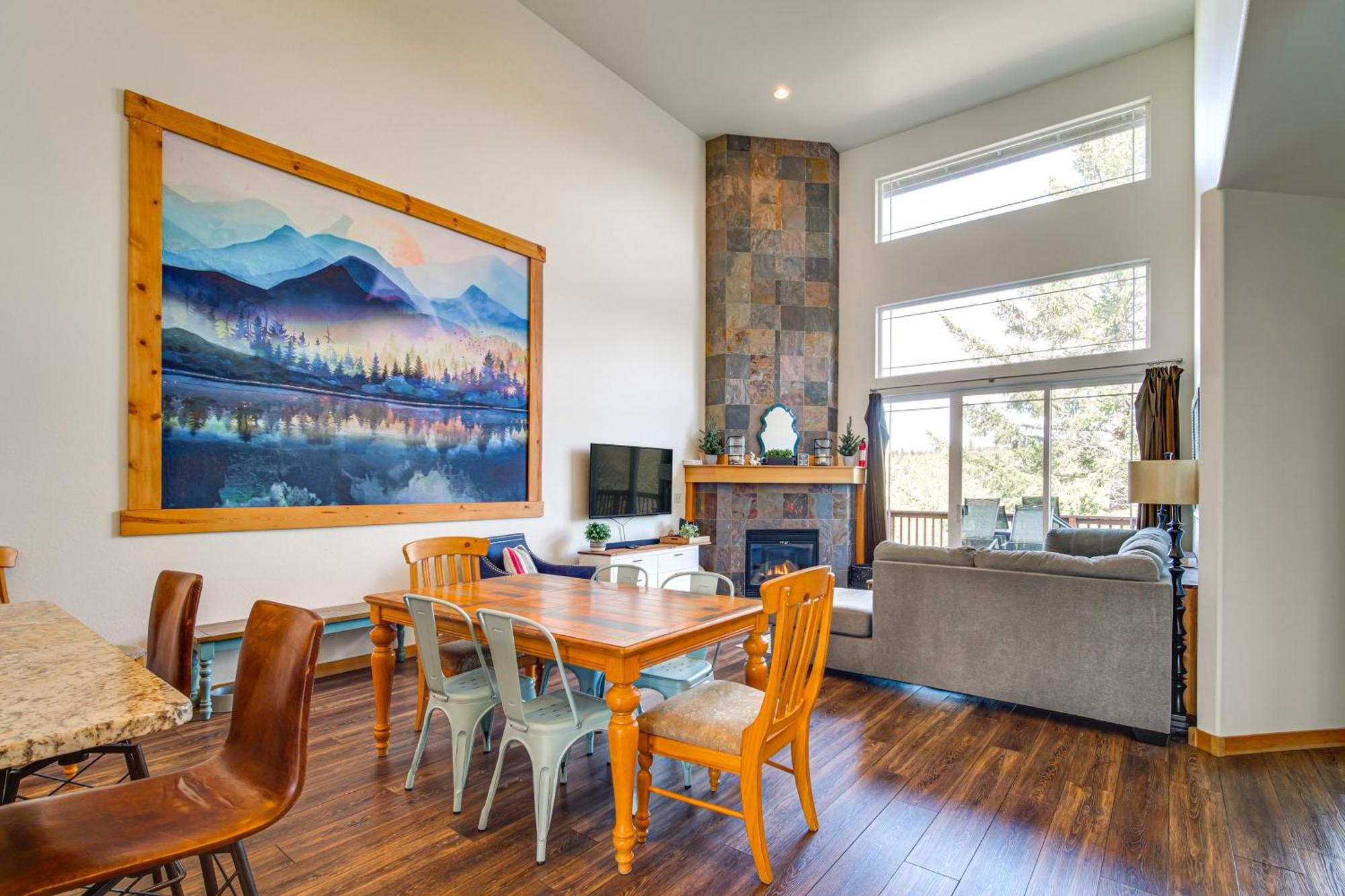 Klamath Falls Getaway With Pool And Hot Tub Access! Exteriör bild